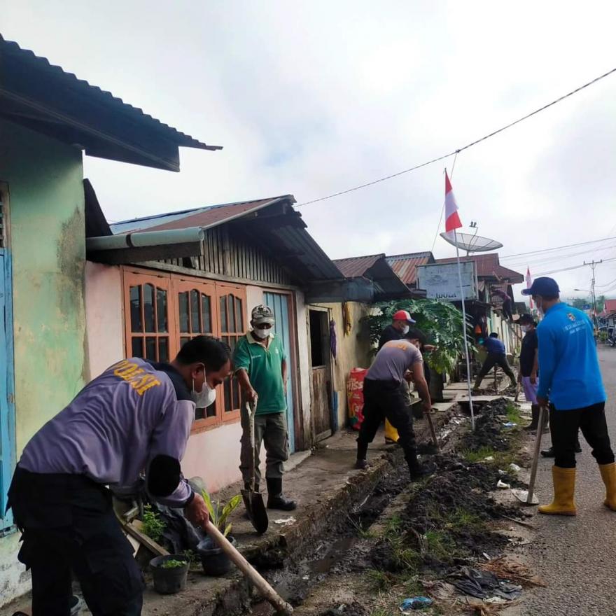 Gotong Royong Kolaborasi Untuk Nagari Muaro Paiti Bersih