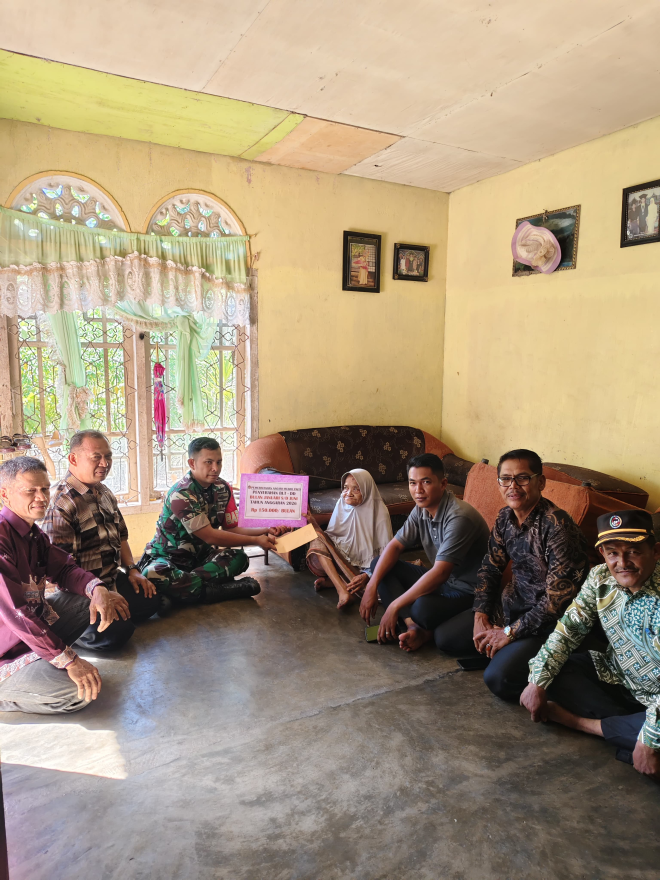 BLT Dana Desa 2026 Disalurkan Secara Door to Door, 20 KPM Nagari Muaro Paiti Terima Bantuan Triwulan I dan II